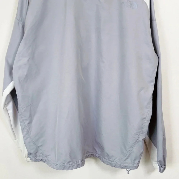 The North Face Men's Flight Series Light Weight Windbreaker Jacket - Picture 10 of 16